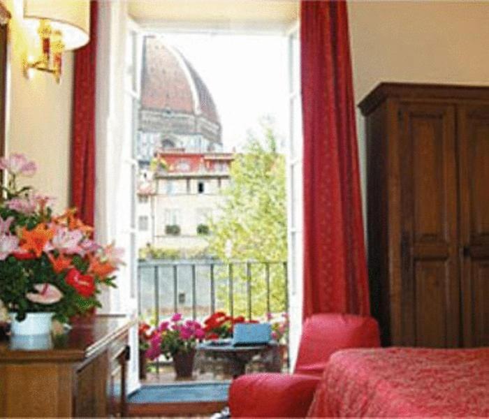 Hotel California Florence Room photo